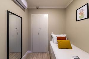 E suítes - 2 QUARTOS - Flat particular a poucos passos do Aeroporto de Congonhas - Estrutura Completa