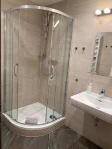 New brand studio in Prag with parking