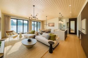 Stoney Lake Cottage with Private Dock by Leavetown Vacations