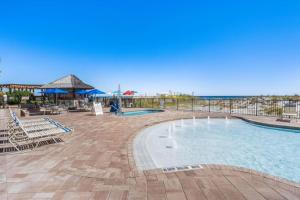 Pelican Beach Resort 415
