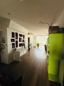 Appartements Grand Appartement ANTONY : photos des chambres