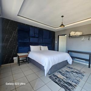 Yello Guest House and Spa