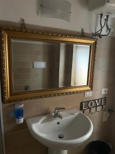 beblungomareolbia img37