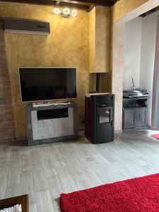 Rifugio tra gli olivi in campagna Toscana