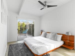 Bright & Harmonious Oasis