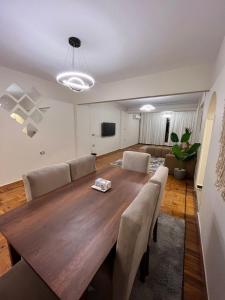 Zamalek 3BR sunny apt