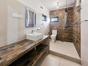 Evolve - Secret Garden