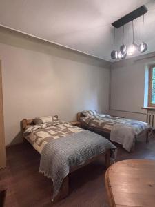 Quiet and Cozy 3BR Apartment Near Center and Airport