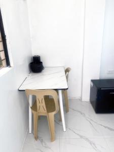 Studio room 2 with AC and kitchenette in the center