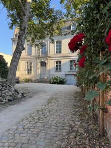 La Maison de la Duchesse de la Vallière - Parking privé gratuit