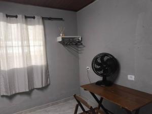 Quarto em lugar tranquilo e bem localizado