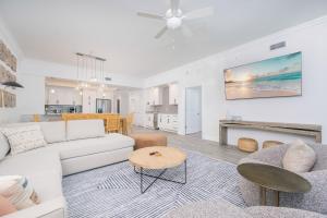 Phoenix Gulf Shores II 2002 condo