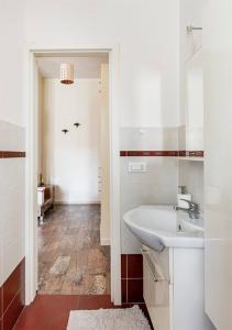 Indipendent Studio Apartment near metro - Monolocale indipendente vicinissimo metro