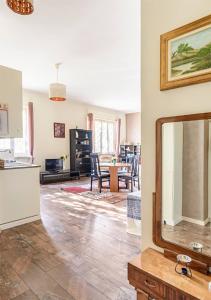 Indipendent Studio Apartment near metro - Monolocale indipendente vicinissimo metro