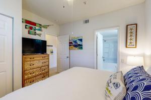 Gulf Place Cabanas 302