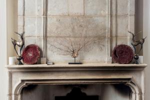 A Large Cotswold Country Retreat