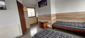 Pokoje Gościnne z łazienkami przy Wrocławiu, darmowy parking