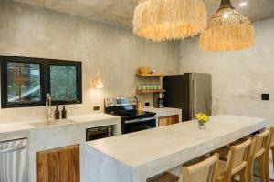 Manuel Antonio Tree House Villas - 4 Bedrooms