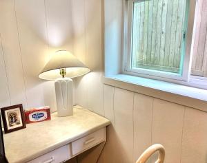 Studio Suite with private Living room at semi-basement