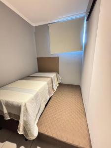 Apartamento inteiro, 3 quartos, com vaga de estacionamento, no Brás, próximo ao Templo de Salomão