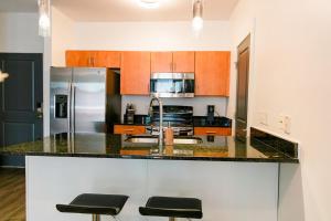 Modern Germantown Stay - Walkable, Quiet & Central