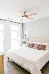 Modern Germantown Stay - Walkable, Quiet & Central