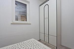 Apartments with parking space Sveti Juraj, Senj - 23799