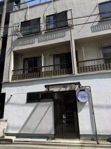 浅草花日美居 Asakusa Hanichi 202 Queen Bed Room, 4 min walk to Asakusa Temple, direct subway access to Narita and Haneda Airport