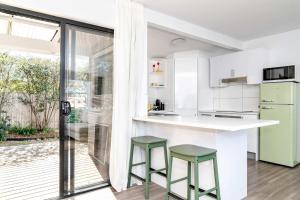 Cosy Torquay Beach Shack Minutes walk to the beach