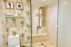 Caribbean Ocean View, 2BDRM Beachfront Apartment