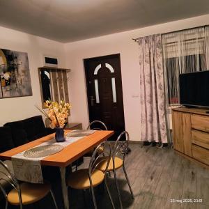 Domki Letniskowe oraz Chata Grillowa " Nad Zalewem "Bliżyn