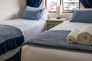 Central Modern 2 Bedroom - Bergrivier Hideaway