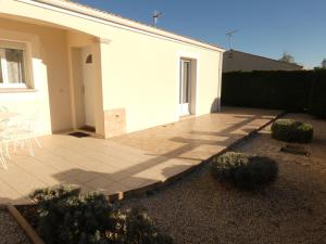 Charmante maison F3 à Saujon, 2 chambres, animaux acceptés, parking - FR-1-71-76