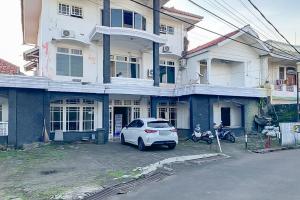 RedDoorz near Metro Bandung