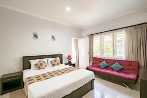 Casa Raya 4BR Villa in Kuta