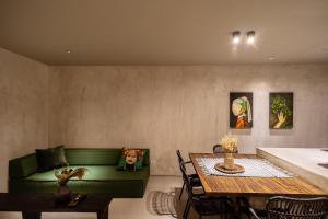 Hanupis Canggu Apartment Villa