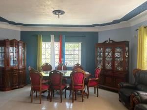 POINCIANA APARTMENT 212 POINCIANA DRIVE GREEN WOOD MONTEGO BAY JAMAICa