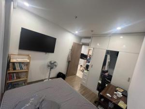 Relaxed homestay with nice host in the outskirt of Hanoi