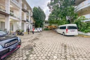 RedDoorz at Hotel Roda Mas 2 near Gor Satria