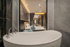 Mai Villa - My Khe Beach