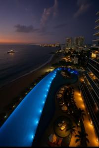 peninsula, puerto Vallarta