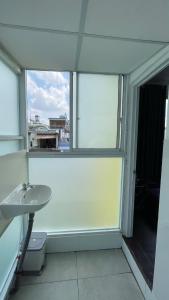 Quiet apartment with city view