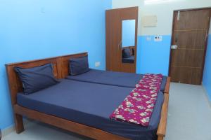 Rathna Inn