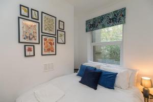 Stylish Home - Ten Mins to Central London