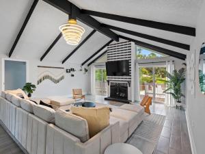 Waterfront kayaks new pool amenities galore