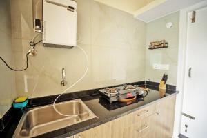 1BHK Near Royal Meenakshi Mall 502