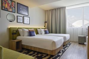 Hampton By Hilton Lyon Airport