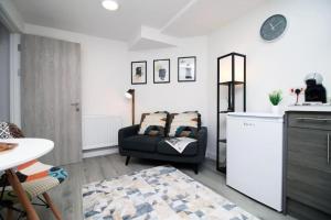 Cosy Luxury Cardiff Escape