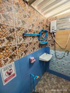 Long beach simple House