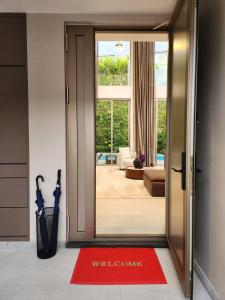 Grand View Residences Lagoon Private Villa, 3BD